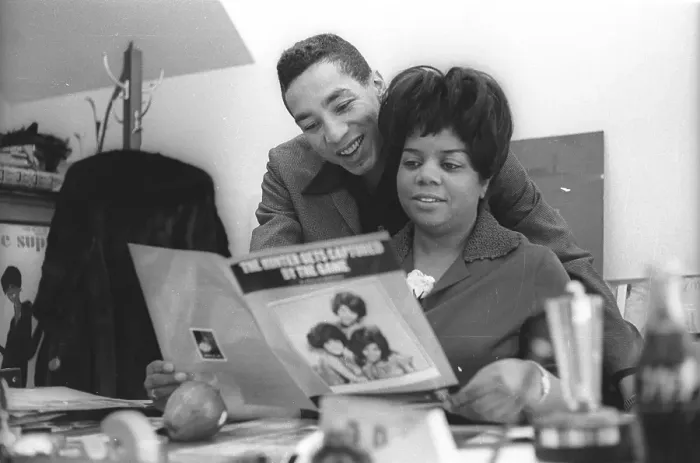 Framed Print : Smokey Robinson And Esther Gordy Framed Print : Smokey Robinson And Esther Gordy