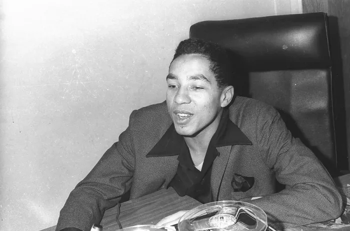 Framed Print : Smokey Robinson At Motown Records Framed Print : Smokey Robinson At Motown Records
