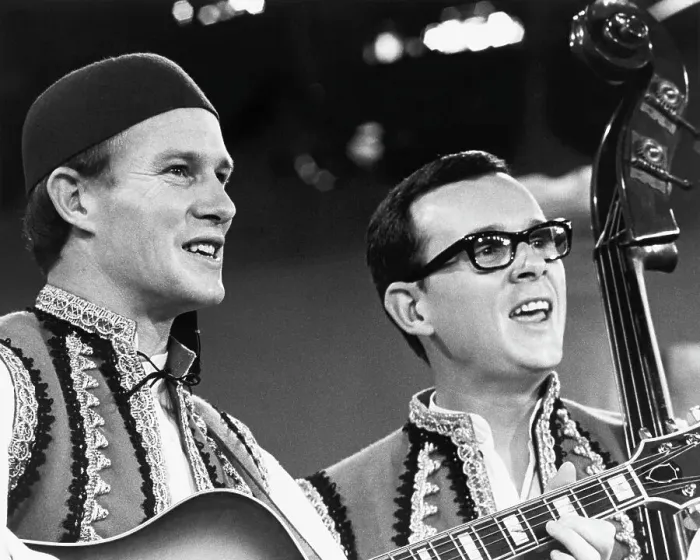 Framed Print : The Smothers Brothers Framed Print : The Smothers Brothers