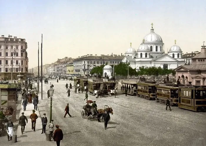 Framed Print : Snamjensky Square, Znamenskii, St. Petersburg, Russia, c. 1890, Historic, digitally enhanced reproduction of a photochrome print of the period Framed Print : Snamjensky Square, Znamenskii, St. Petersburg, Russia, c. 1890, Historic, digitally enhanced reproduction of a photochrome print of the period