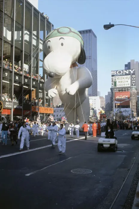 Framed Print : Snoppy Balloon Flying During Thanksgiving Day Parade Framed Print : Snoppy Balloon Flying During Thanksgiving Day Parade