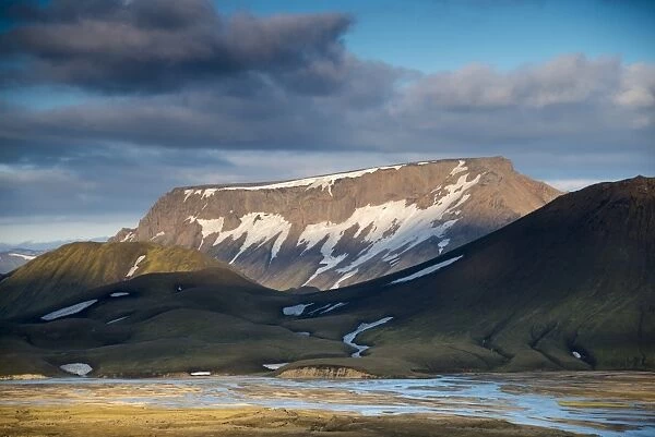 Snow-capped rhyolite mountains, Joekulgilskvisl river, Landmannalaugar Fjallabak Nature Reserve, Highlands, Iceland, Europe