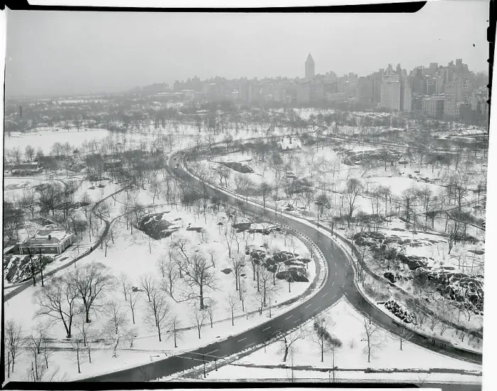 Framed Print : Snow in Central Park Framed Print : Snow in Central Park
