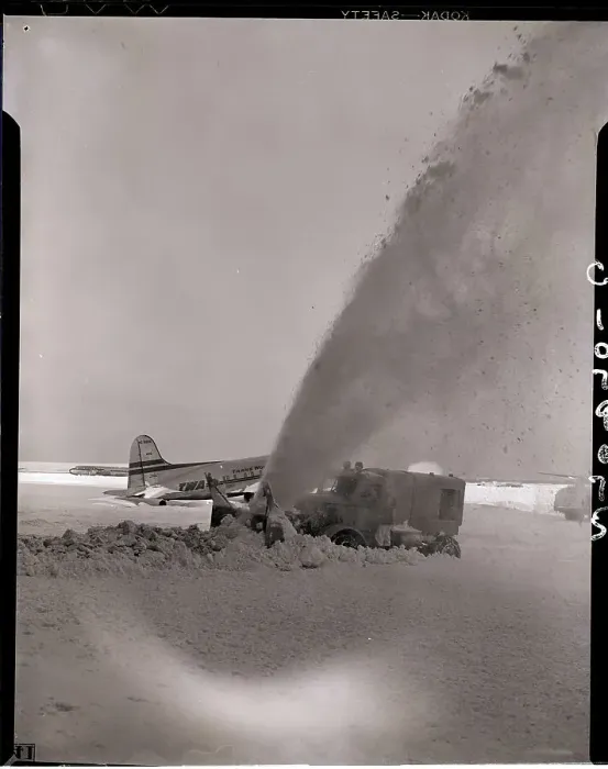 Framed Print : Snow Plough Cleaning Laguardia's Runway Framed Print : Snow Plough Cleaning Laguardia's Runway