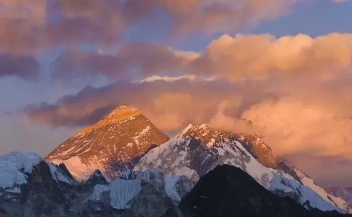 Framed Print : Snowy mountaintops and clouds Framed Print : Snowy mountaintops and clouds