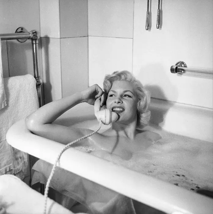 Framed Print : Soapy Starlet Framed Print : Soapy Starlet