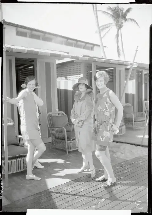 Framed Print : Three Socialites at Beach Club
