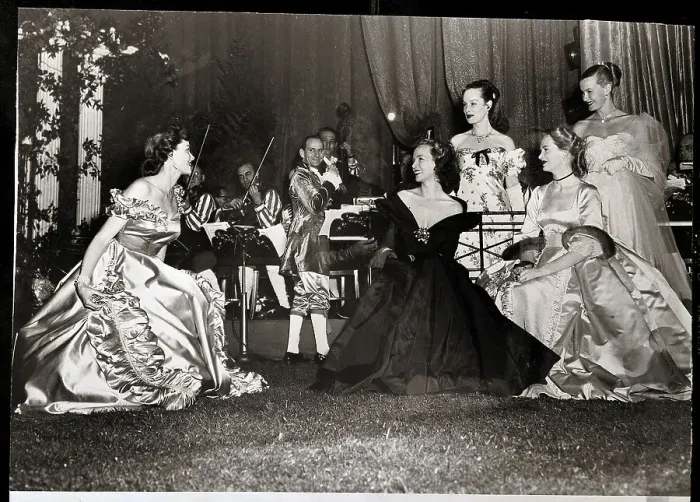 Framed Print : Society Women at Knickerbocker Ball Framed Print : Society Women at Knickerbocker Ball