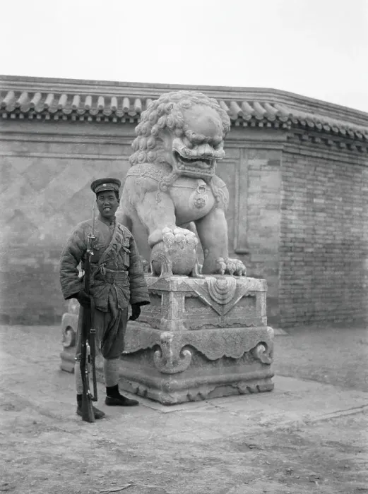 Framed Print : Soldier Guarding Statue