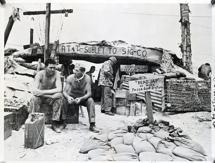 Framed Print : Soldiers At Naval Hospital To Recovery Framed Print : Soldiers At Naval Hospital To Recovery