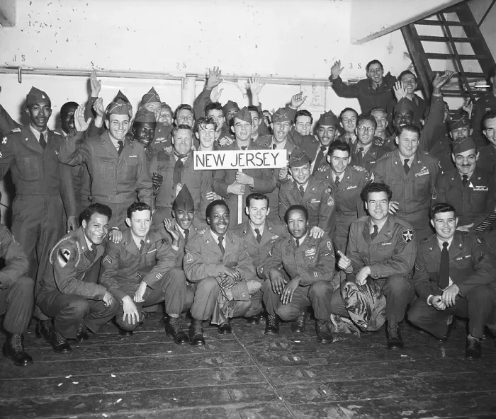 Framed Print : Soldiers Returning Home From Korean War
