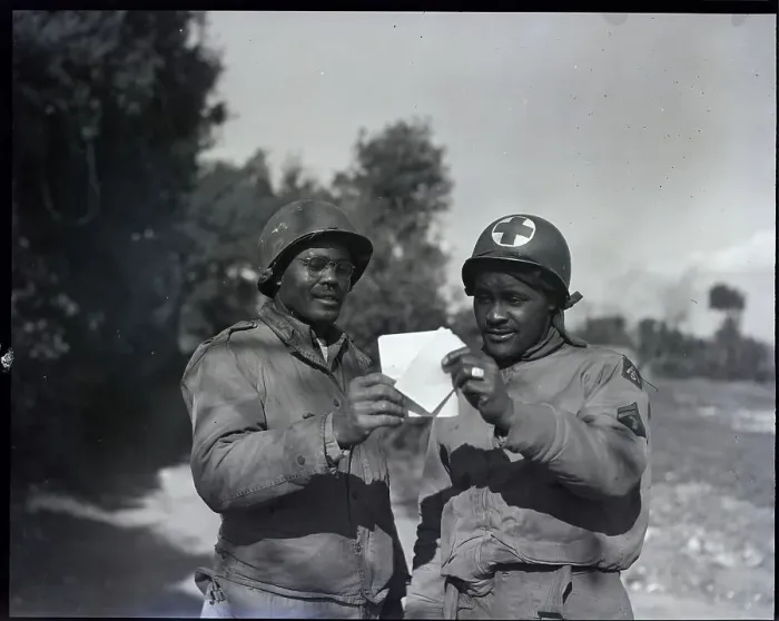 Framed Print : Soldiers Sharing Letter Framed Print : Soldiers Sharing Letter