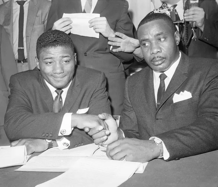 Framed Print : Sonny Liston and Floyd Patterson Shaking Hands Framed Print : Sonny Liston and Floyd Patterson Shaking Hands