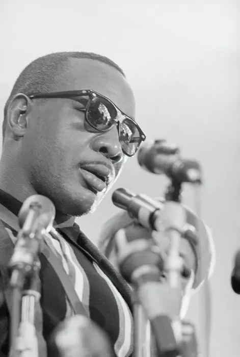 Framed Print : Sonny Liston Speaking Framed Print : Sonny Liston Speaking