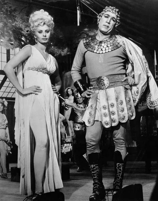 Framed Print : Sophia Loren and Anthony Quinn in Movie Still Framed Print : Sophia Loren and Anthony Quinn in Movie Still