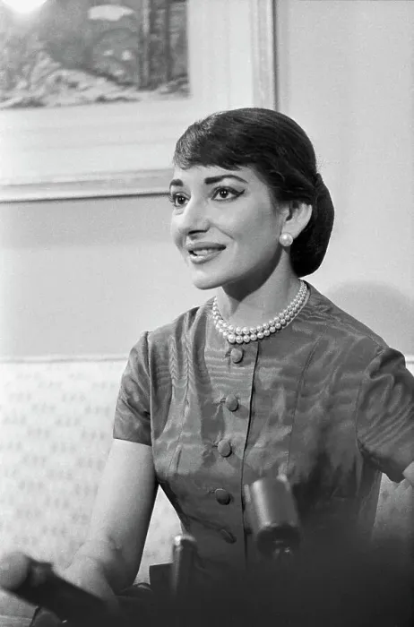 Framed Print : Soprano Maris Callas at Press Meeting