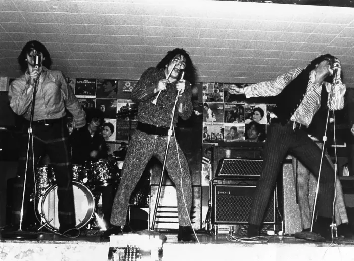 Framed Print : The Soul Survivors Live Framed Print : The Soul Survivors Live