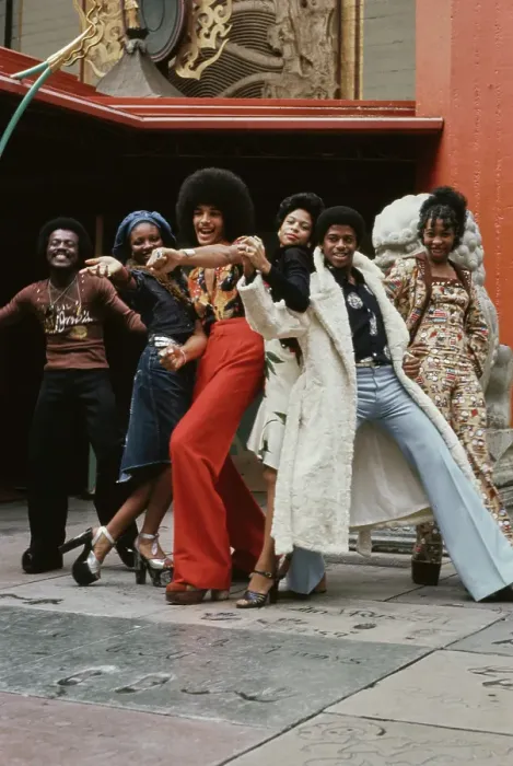Framed Print : Soul Train Dancers Framed Print : Soul Train Dancers
