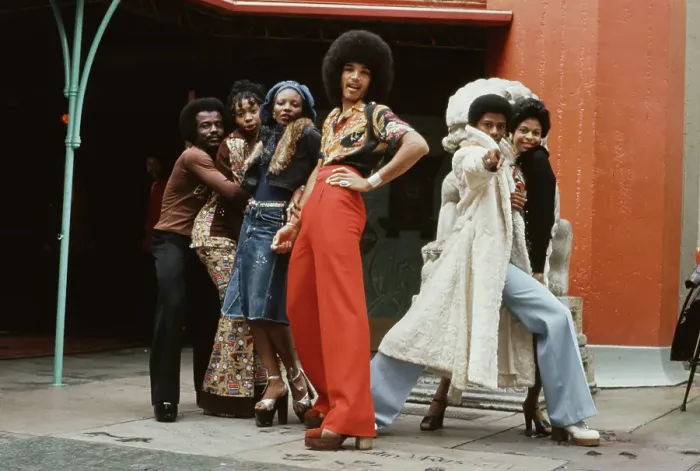 Framed Print : Soul Train Dancers Framed Print : Soul Train Dancers