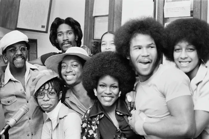 Framed Print : Soul Train Dancers Framed Print : Soul Train Dancers