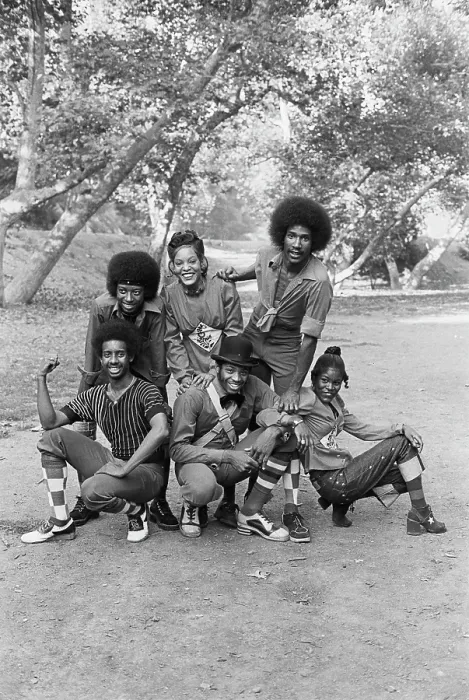 Framed Print : Soul Train Dancers Framed Print : Soul Train Dancers