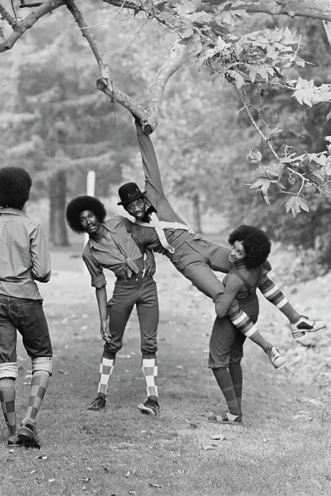 Framed Print : Soul Train Dancers Framed Print : Soul Train Dancers