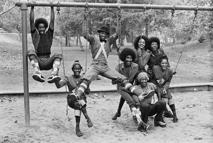 Framed Print : Soul Train Dancers Framed Print : Soul Train Dancers
