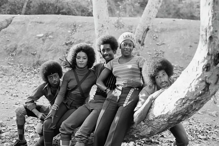 Framed Print : Soul Train Dancers Framed Print : Soul Train Dancers
