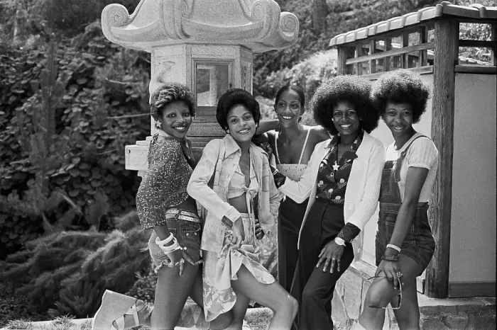 Framed Print : Soul Train Dancers