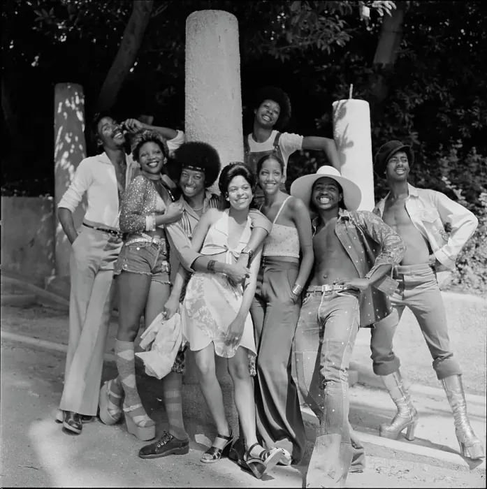 Framed Print : Soul Train Dancers Framed Print : Soul Train Dancers