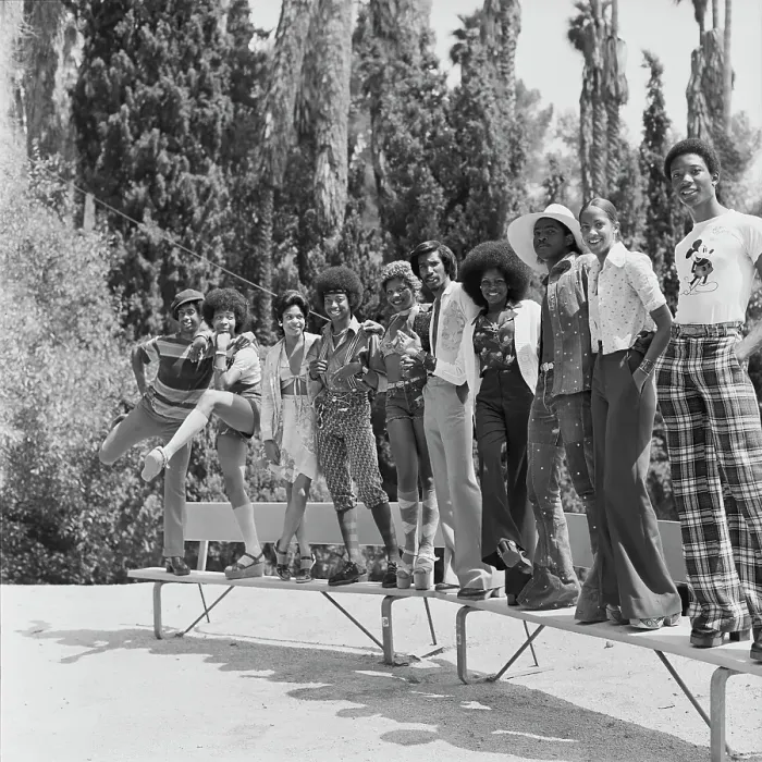 Framed Print : Soul Train Dancers