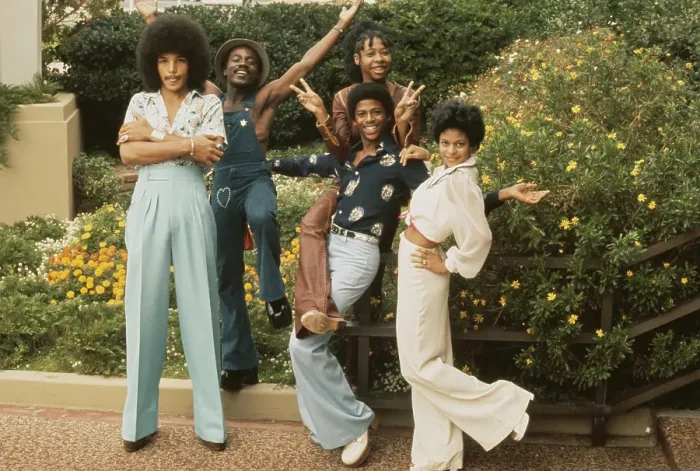 Framed Print : Soul Train Dancers Framed Print : Soul Train Dancers