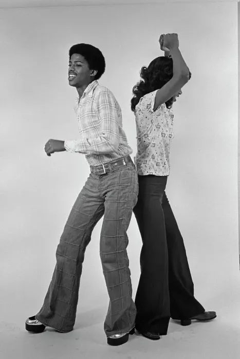 Framed Print : Soul Train Dancers Framed Print : Soul Train Dancers