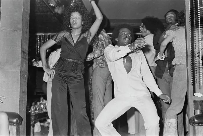 Framed Print : Soul Train Dancers