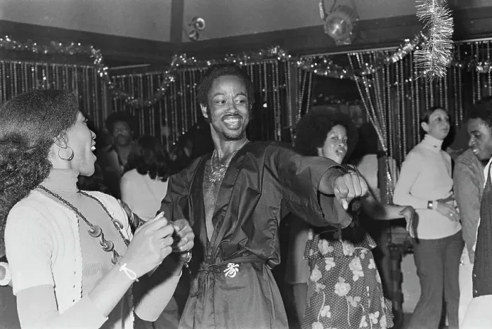 Framed Print : Soul Train Dancers