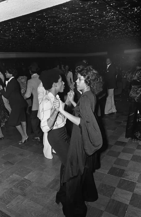 Framed Print : Soul Train Dancers Framed Print : Soul Train Dancers