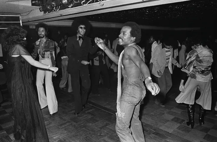 Framed Print : Soul Train Dancers