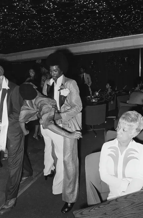 Framed Print : Soul Train Dancers Framed Print : Soul Train Dancers