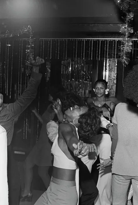 Framed Print : Soul Train Dancers Attend Speakeasy Xmas Party Framed Print : Soul Train Dancers Attend Speakeasy Xmas Party