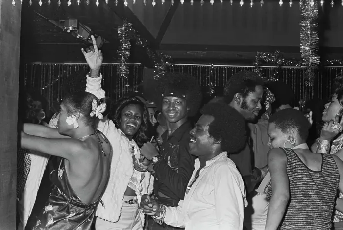 Framed Print : Soul Train Dancers Attend Speakeasy Xmas Party Framed Print : Soul Train Dancers Attend Speakeasy Xmas Party
