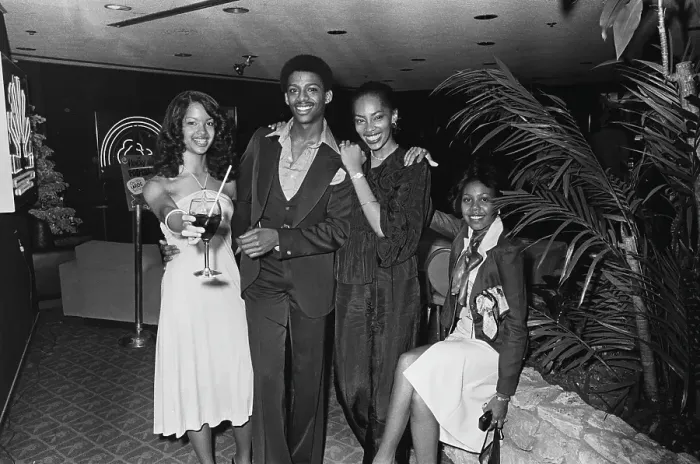 Framed Print : Soul Train Dancers (Right On! Magazine)