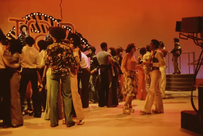 Framed Print : Soul Train Line Show