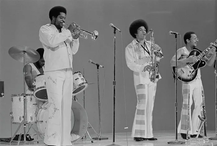 Framed Print : Soul Train On Set Framed Print : Soul Train On Set