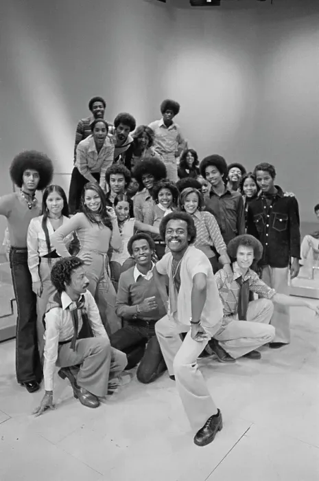 Framed Print : Soul Train On Set Aired 8th Jan 1977 Framed Print : Soul Train On Set Aired 8th Jan 1977