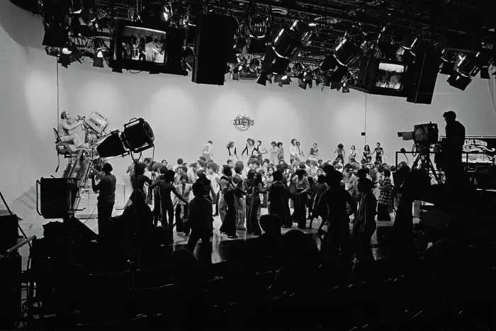 Framed Print : Soul Train On Set Aired 8th Jan 1977 Framed Print : Soul Train On Set Aired 8th Jan 1977