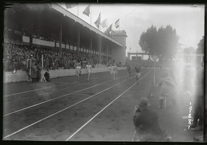Framed Print : South African Olympian Winning Race at Antwerp Framed Print : South African Olympian Winning Race at Antwerp