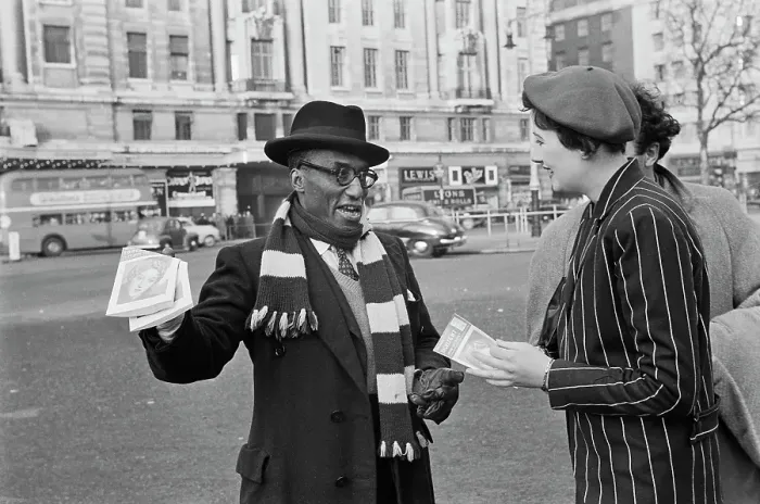 Framed Print : South African Patricia Farrier Visit a Non-Apartheid Country For the First Time Framed Print : South African Patricia Farrier Visit a Non-Apartheid Country For the First Time