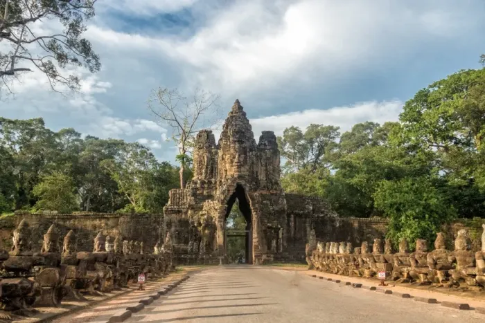 Framed Print : South Gate of Angkor Thom complex. Bayon Temple Entrance, Angkor Thom gate, Siem Reap, Cambodia Framed Print : South Gate of Angkor Thom complex. Bayon Temple Entrance, Angkor Thom gate, Siem Reap, Cambodia