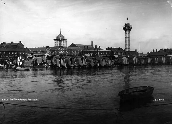 Southend. circa 1900: The bathing beach at Southend