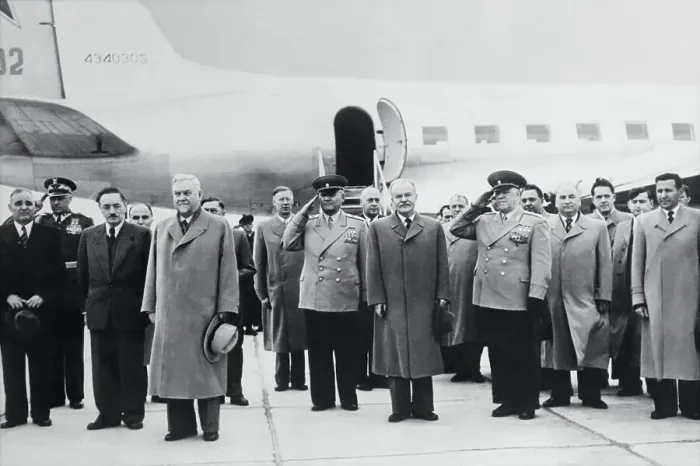 Framed Print : Soviet Delegation Arriving at Airport Framed Print : Soviet Delegation Arriving at Airport